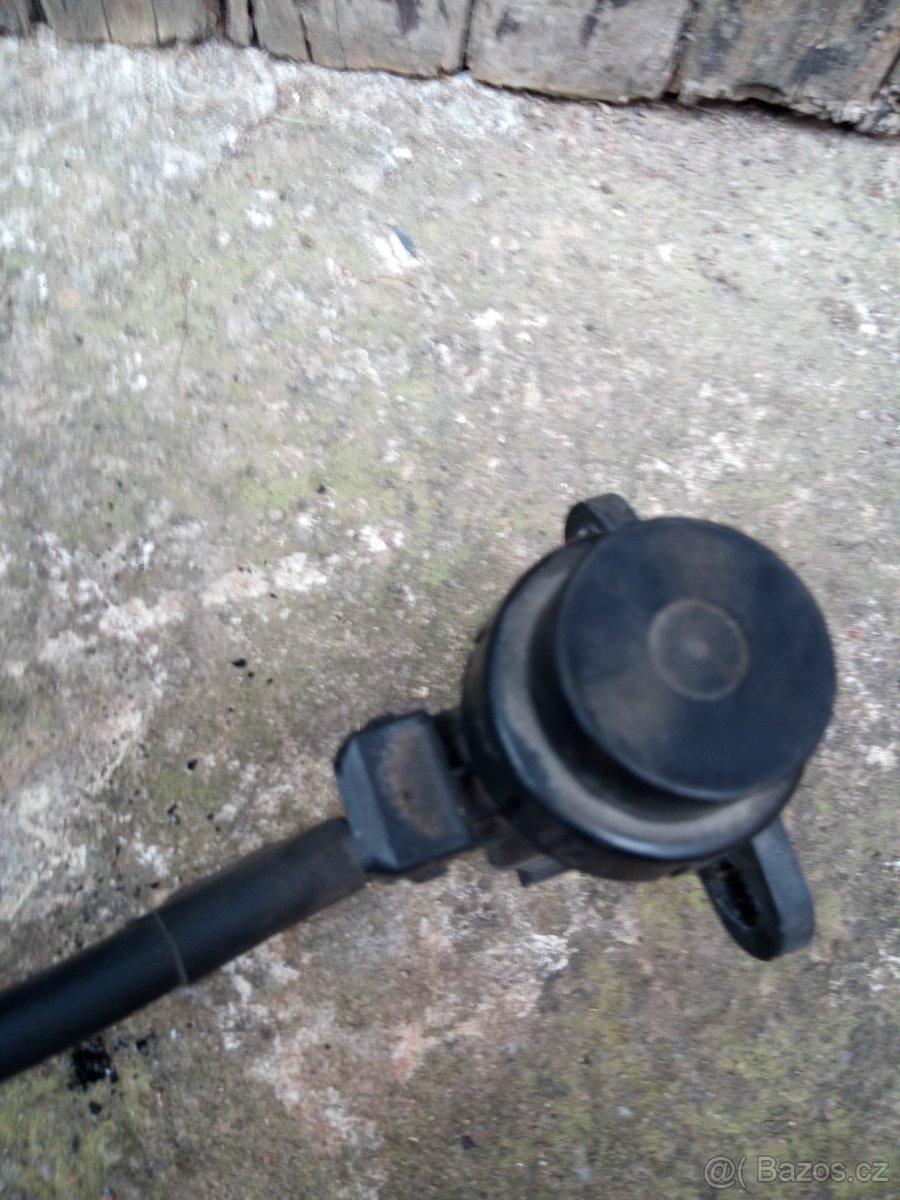 Renault Megane 1,9 dti, měnič tlaku