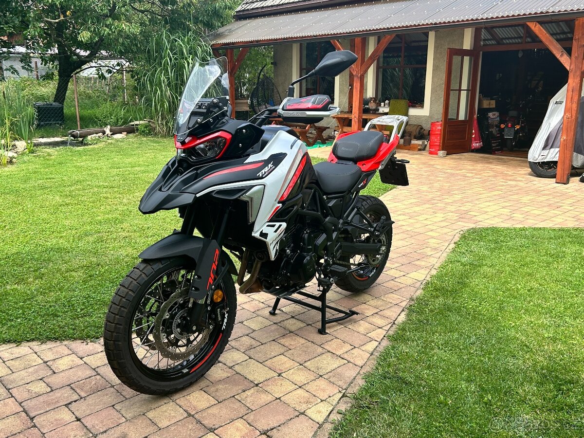 Benelli TRK 702X