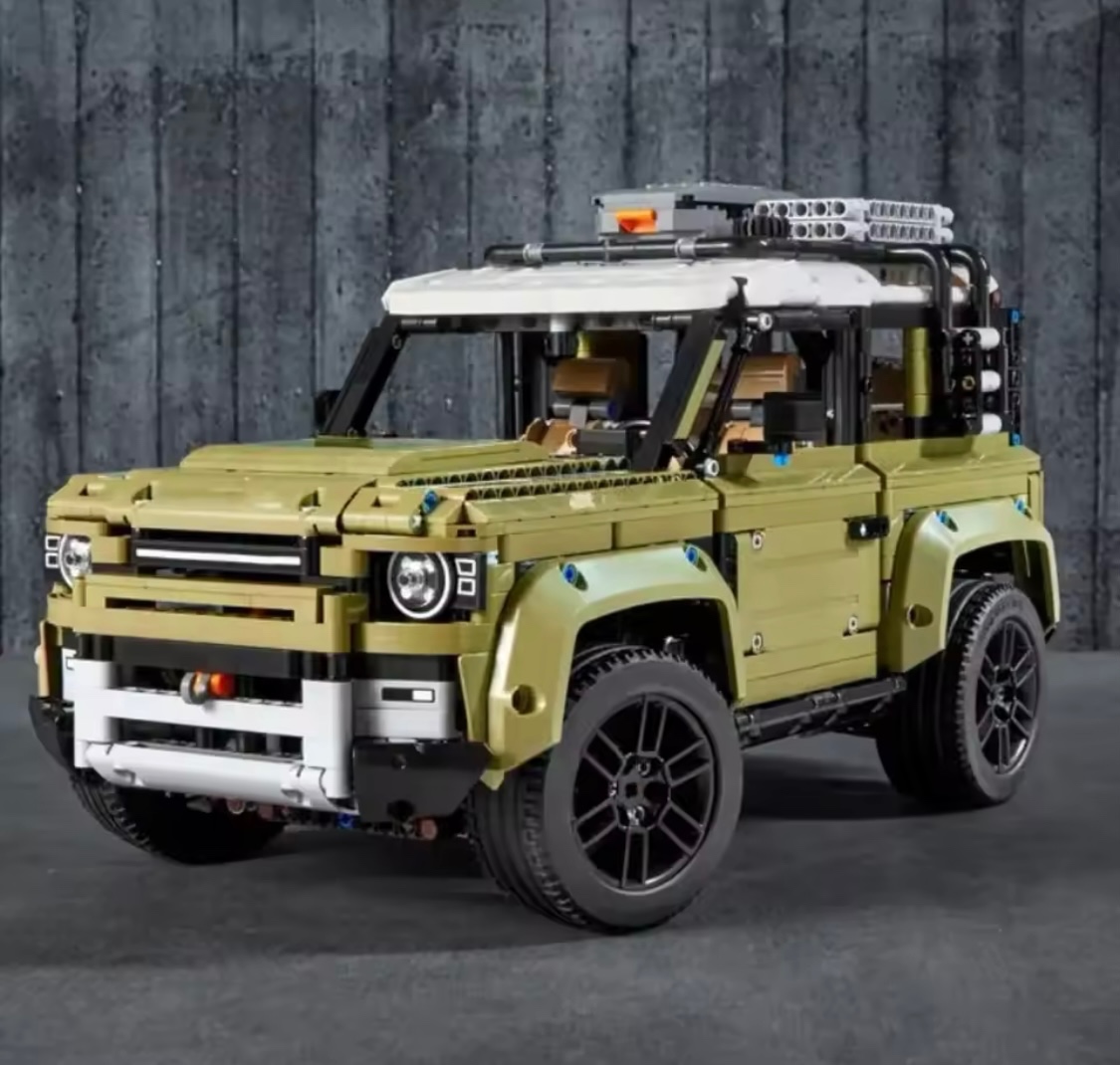 NOVÉ Land Rover Defender - 2573ks kostek