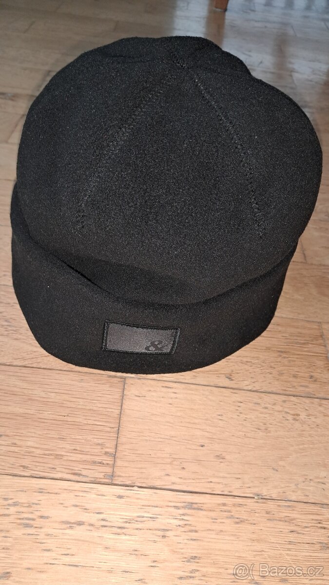 černá pánská čepice vel. L