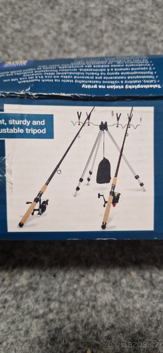 Teleskopický držák na rybářský prut.