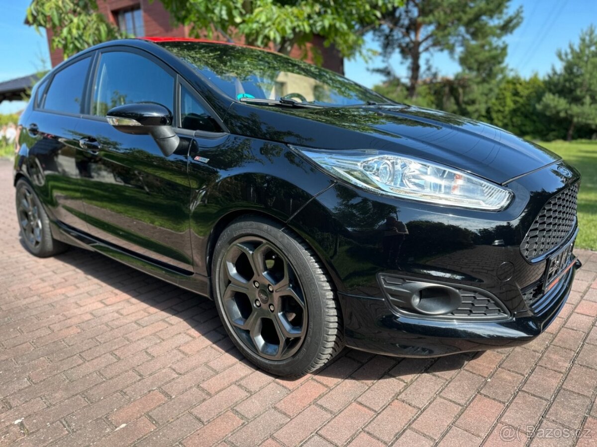 Prodám Ford Fiesta ST-line 1.0EcoBoost 92lw