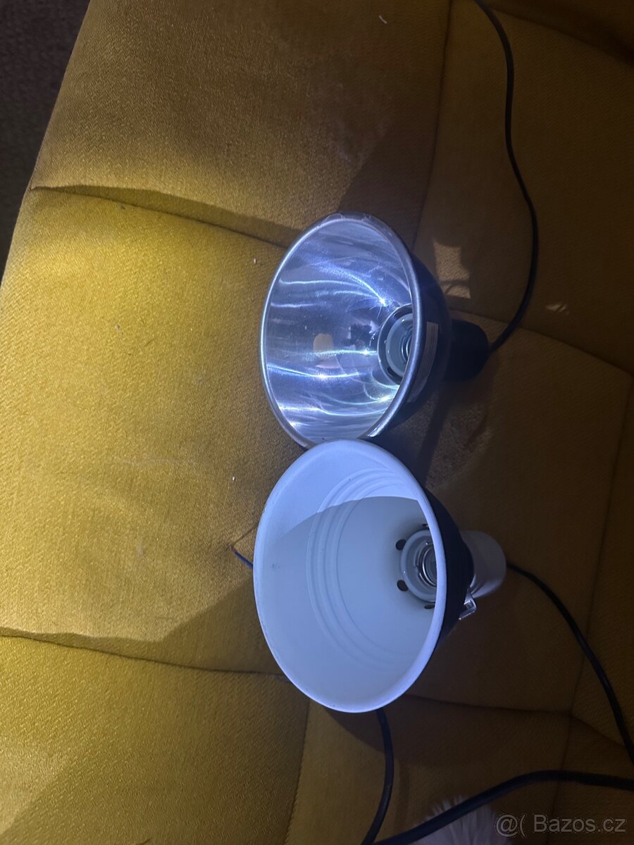 Světla na terárium