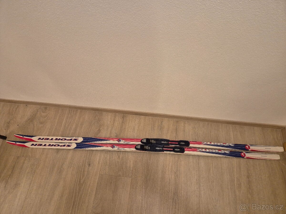 Běžecké lyže Sporten 202cm