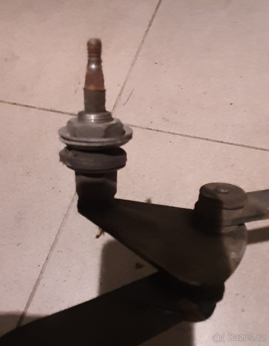 Mechanismus stěračů Škoda 1000MB