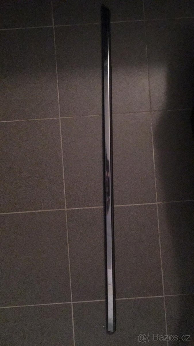 Cromova lišta Ford S Max 2016