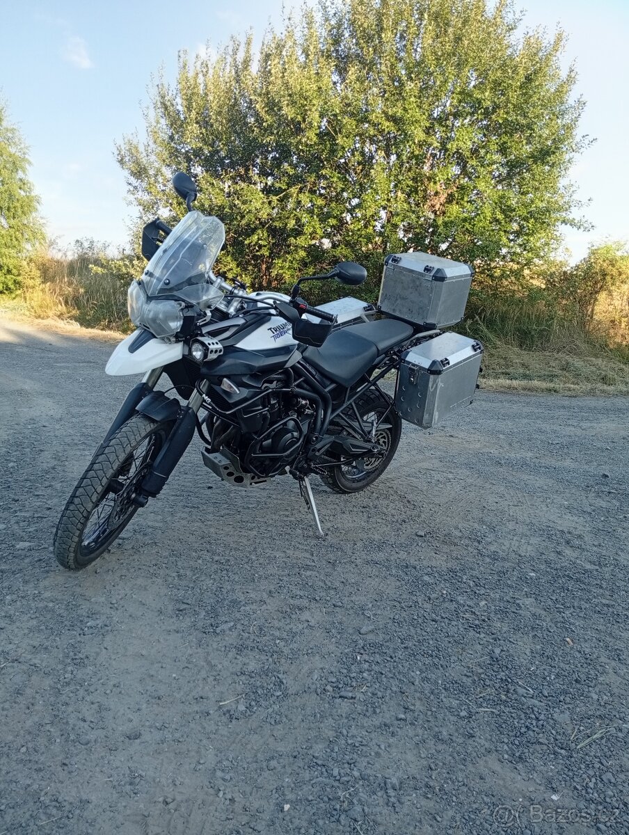 Triumph Tiger 800 XC