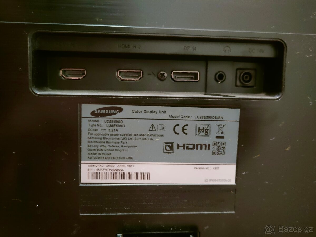 Samsung U28E590D