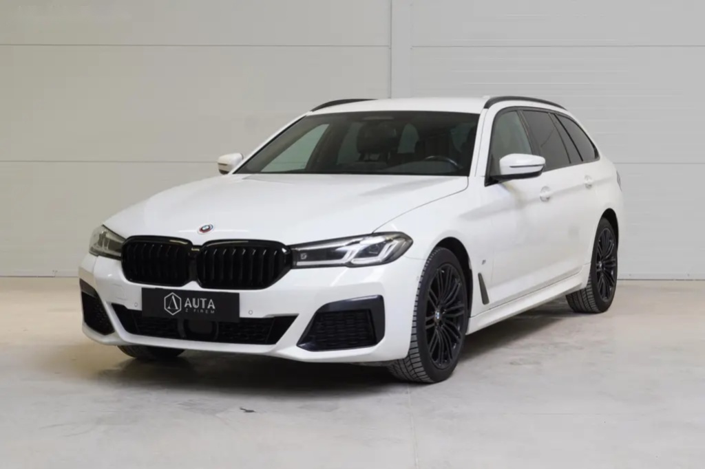 BMW Řada 5, 4x4,TAŽNÉ,DPH,ČR,Adaptiv LED