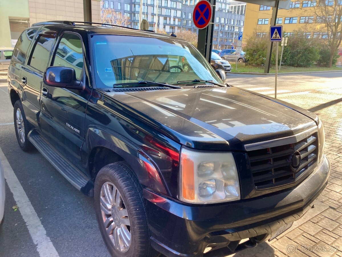 Cadillac Escalade 6.0 AWD