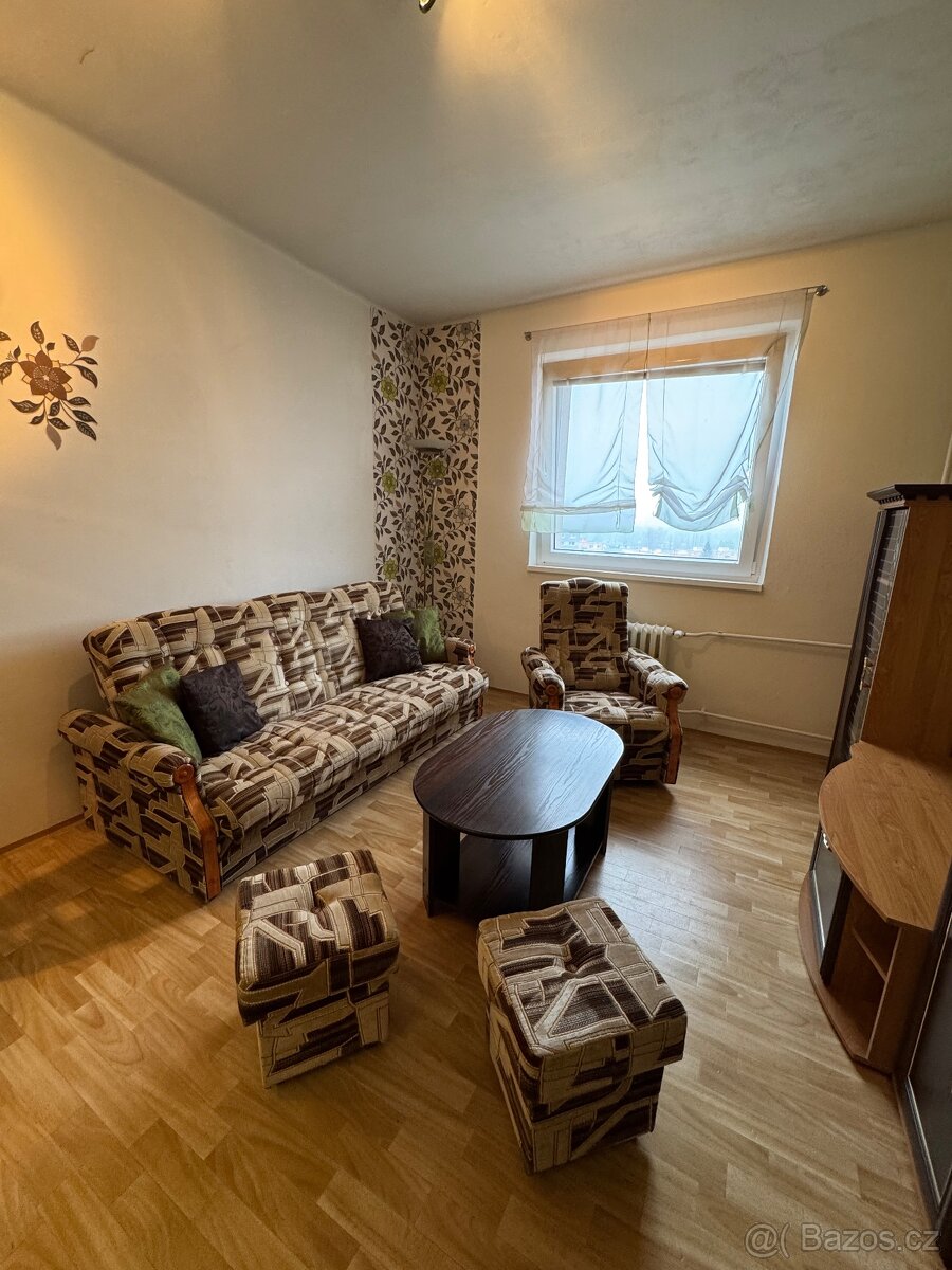 Jídelní set (Stráž pod Ralskem)
