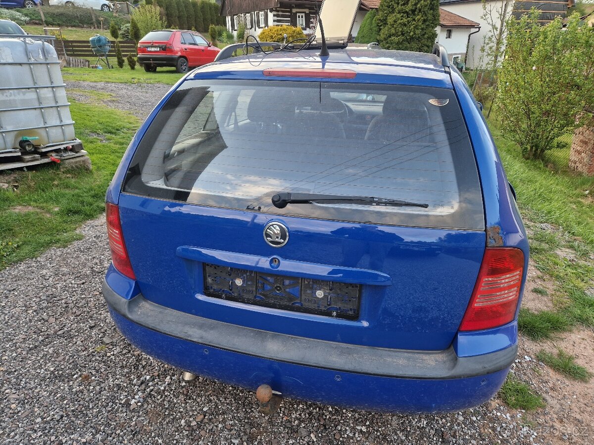 Páté dveře octavia 1 combi