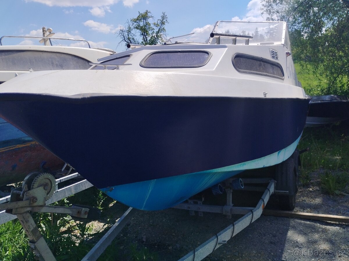 Kajutova loď
