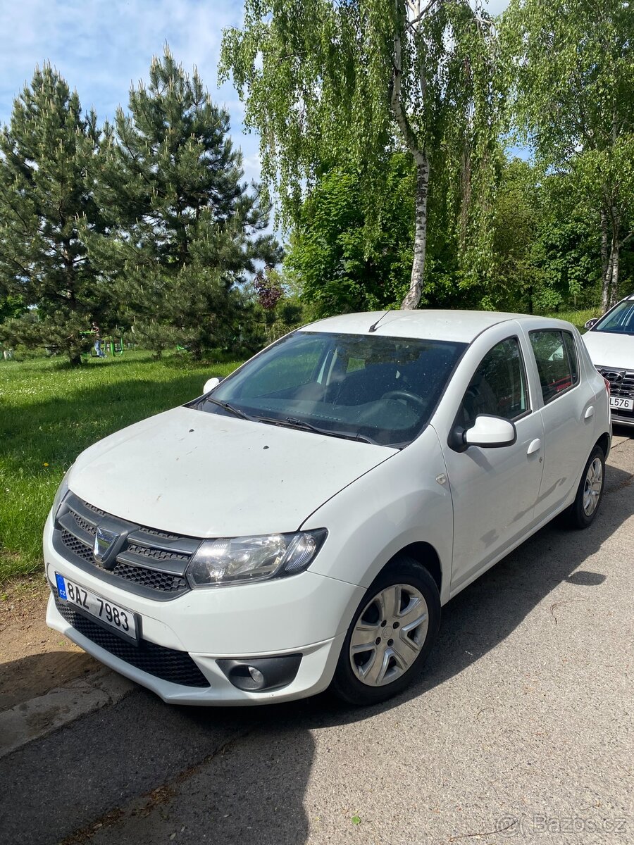 Dacia Sandero II 1.2 benzín,55kW,16V,4 válce,60 tis. KM-TOP