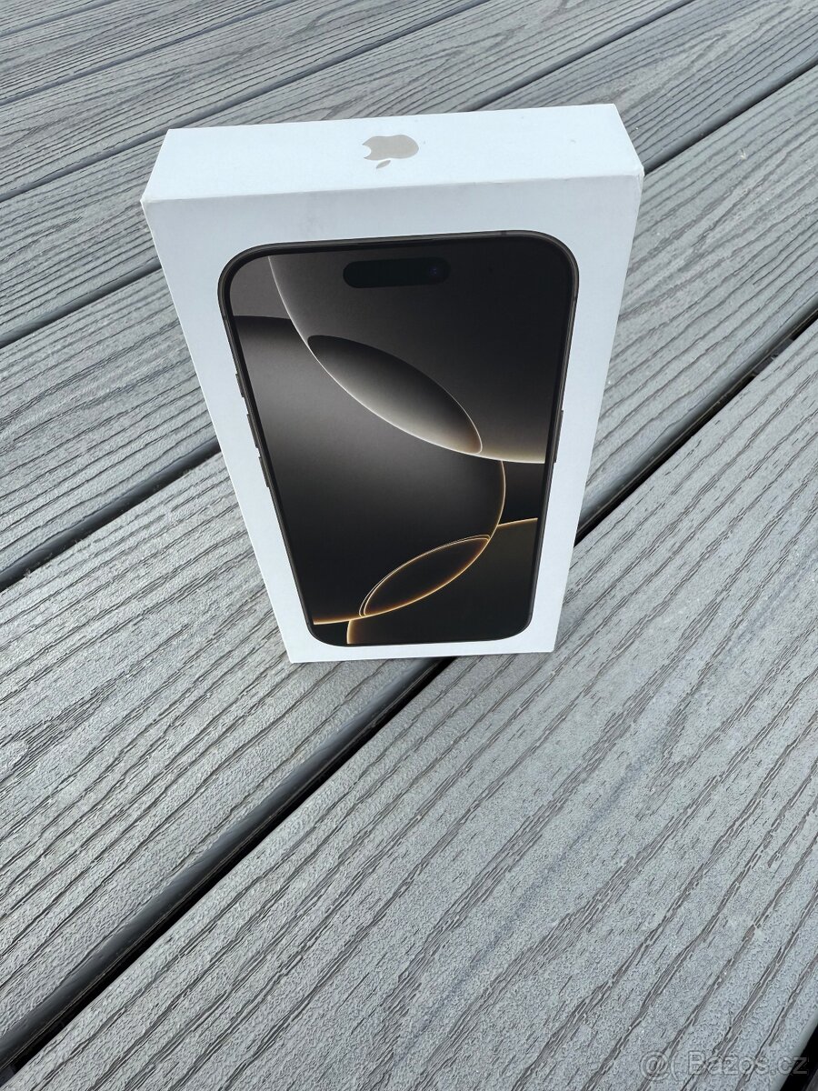 iPhone 16 Pro 256 GB Natural Titanium