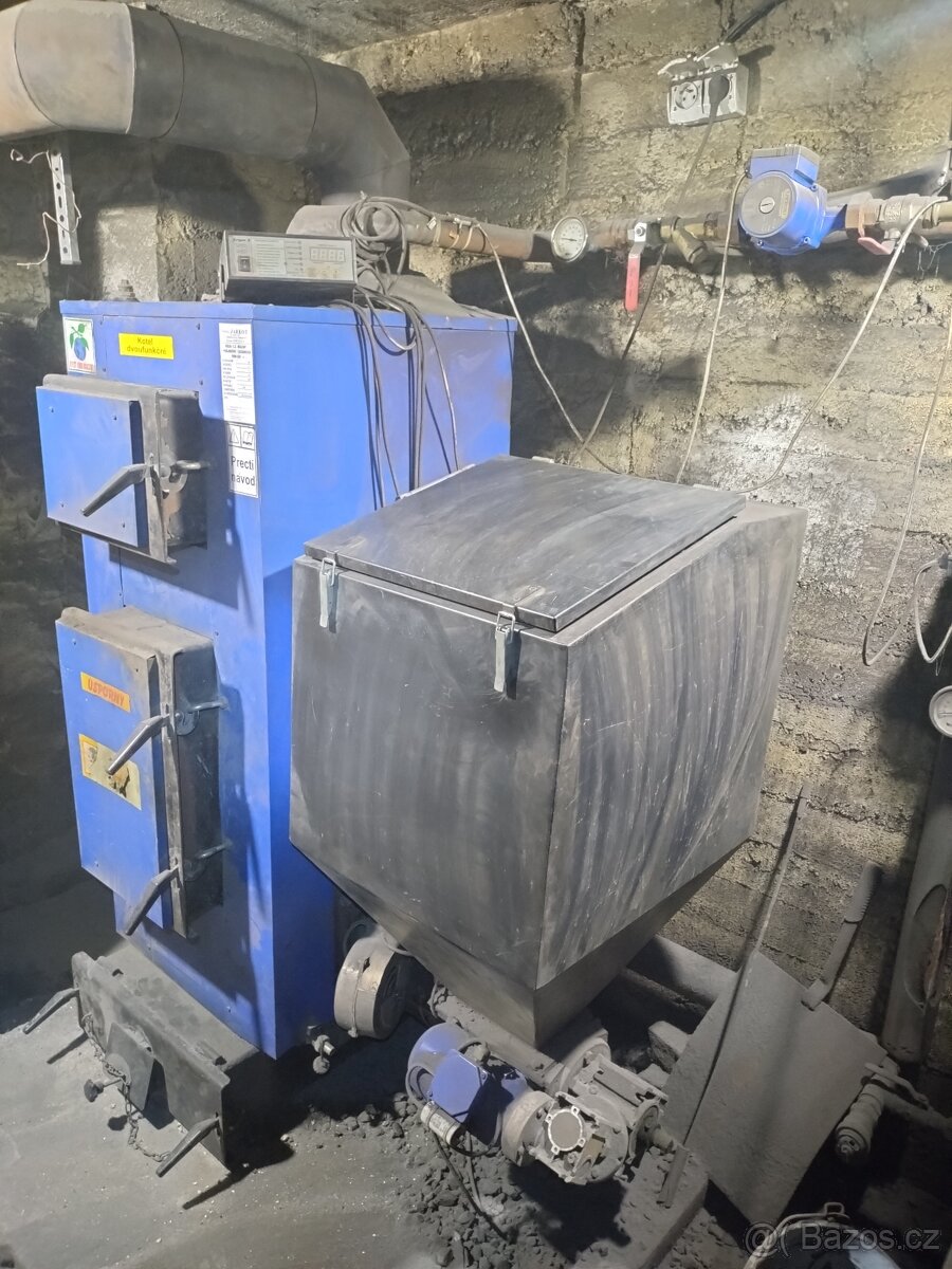 Automatický kotel na uhlí