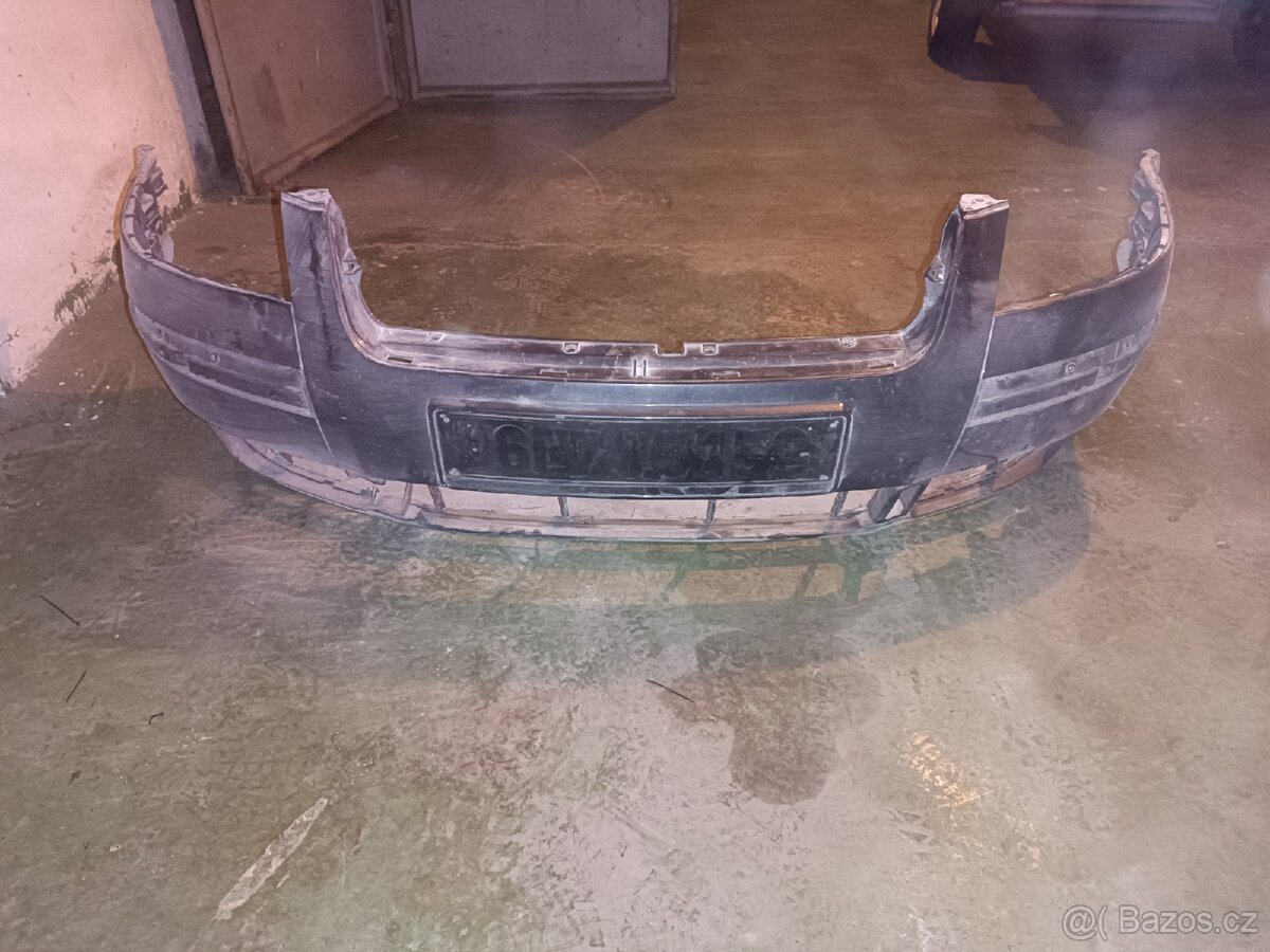 Nárazník VW Passat b5.5 Černý metal
