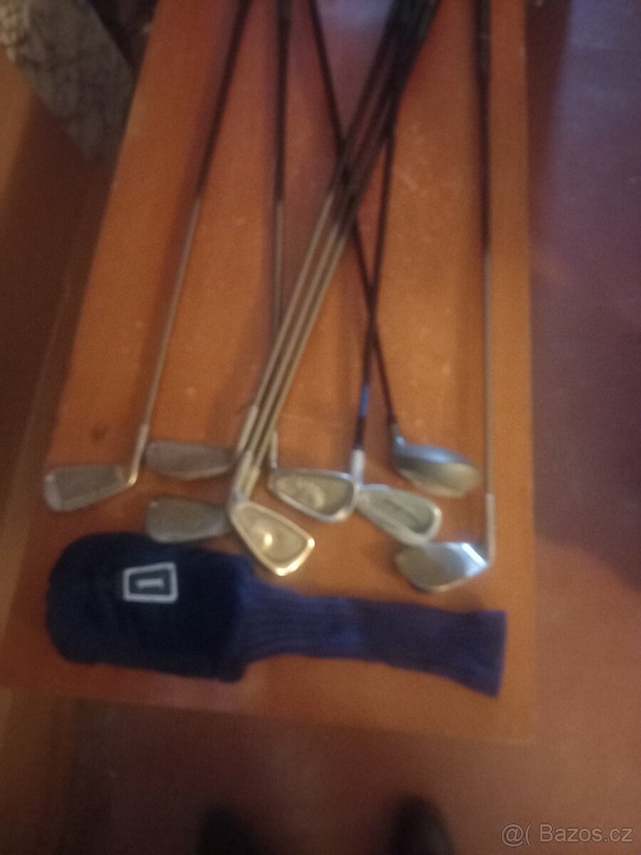 Golfové hole
