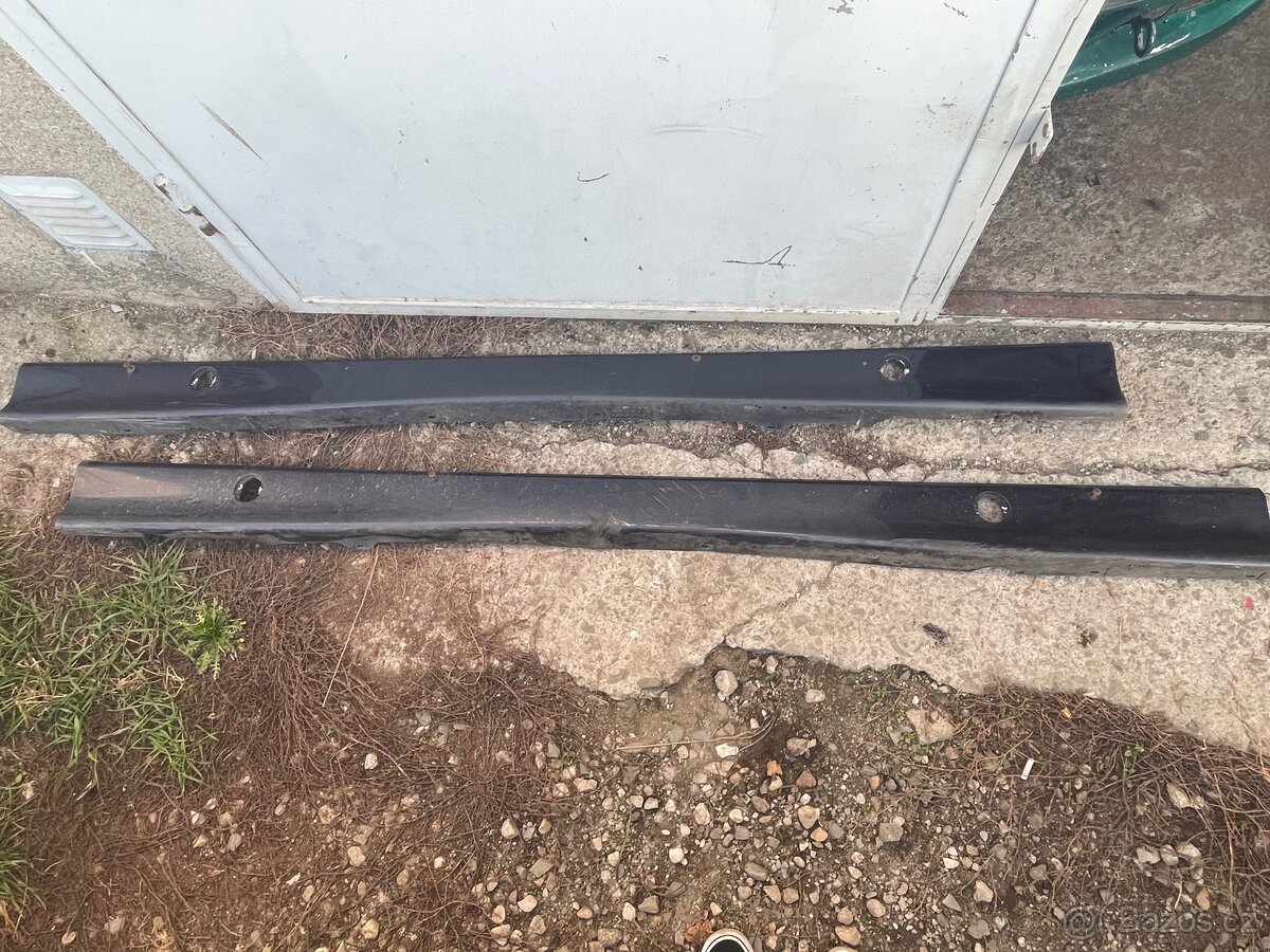 Plastové prahy na BMW e36 touring