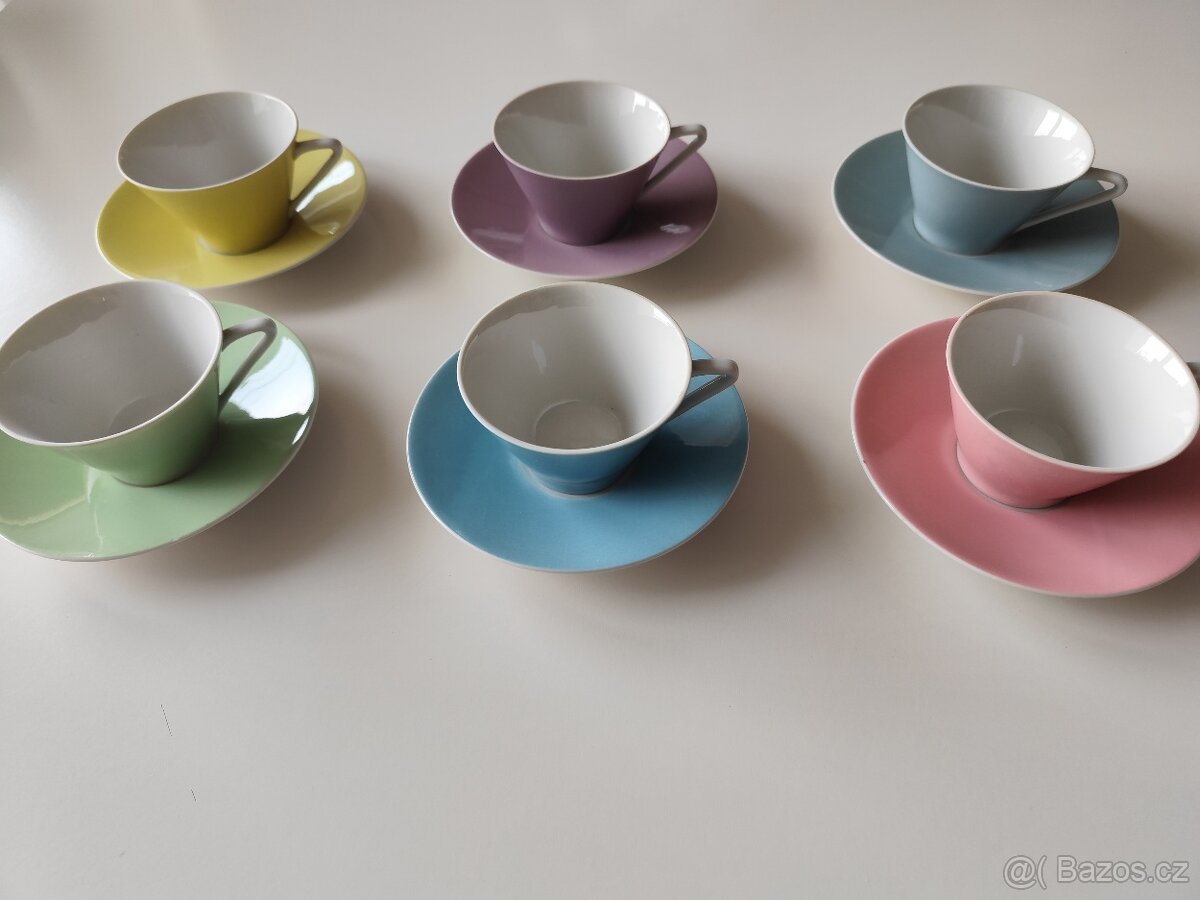 Porcelánové šálky s podšálky Lilien Austria