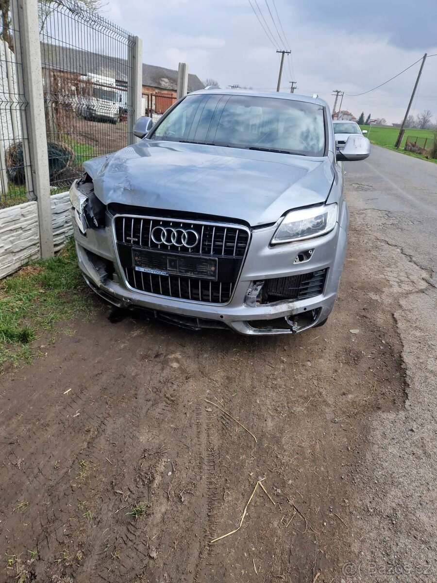 Audi q7 3.0 tdi náhradní díly