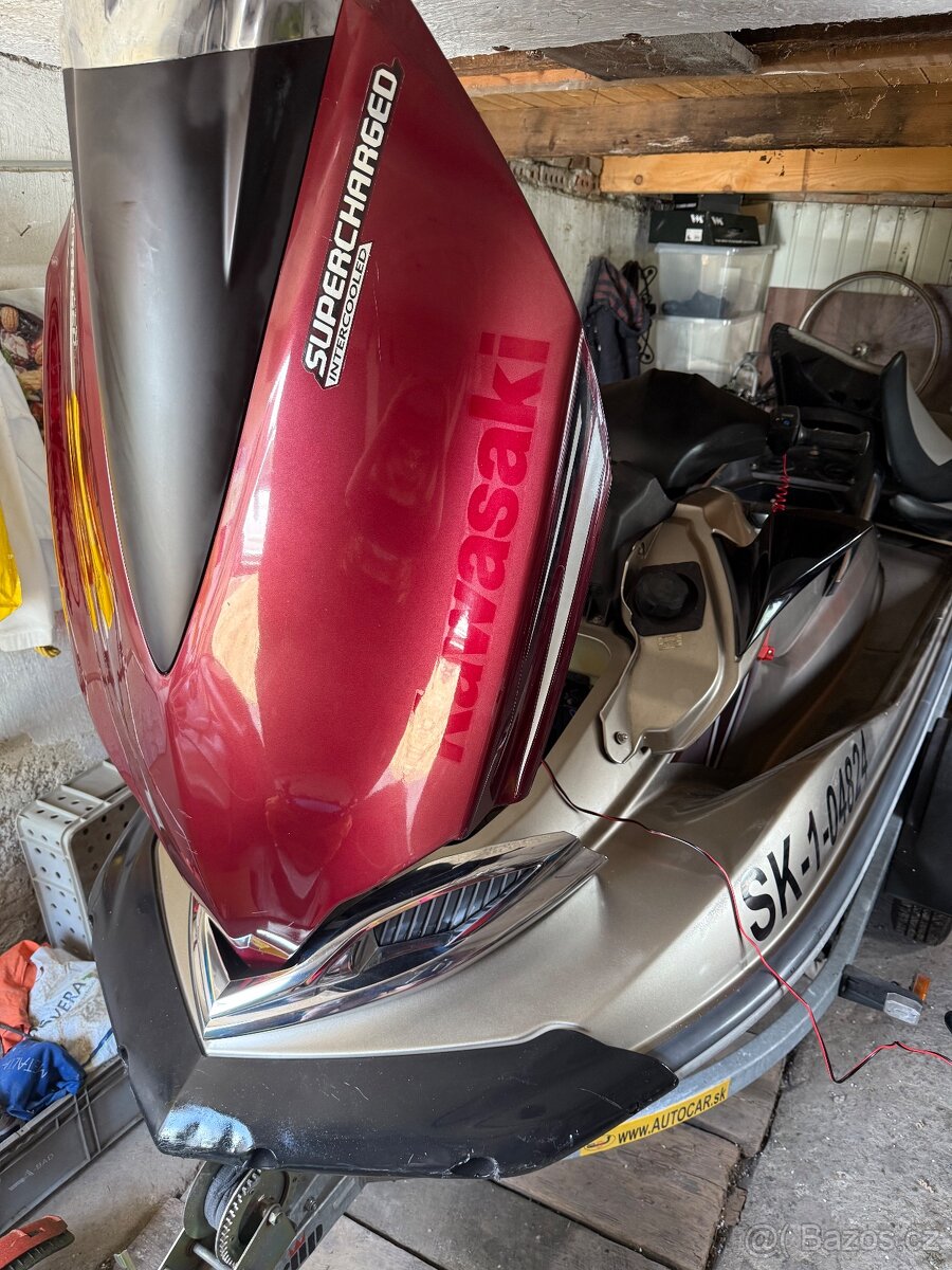 Kawasaki Ultra 300LX odpočet DPH
