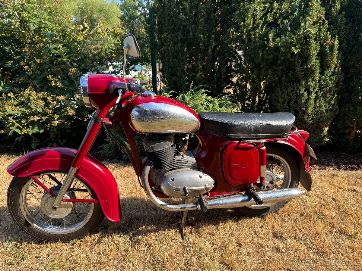 Jawa 250 panelka