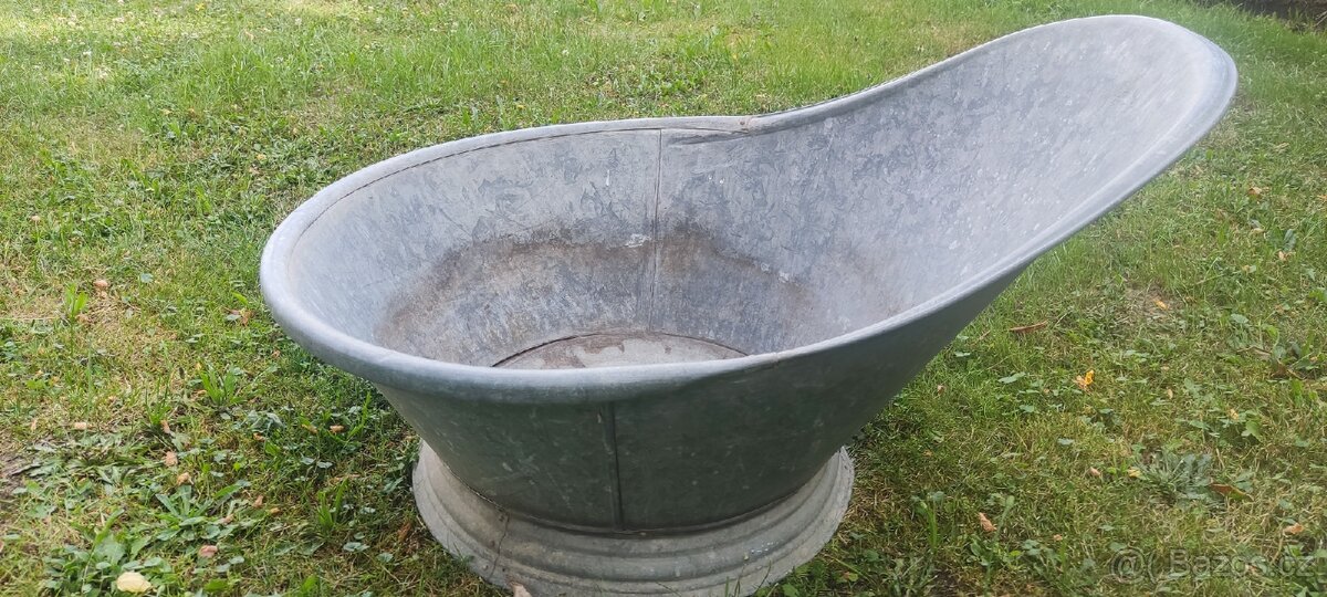 Plechová sedací vana Družspoj Šumperk