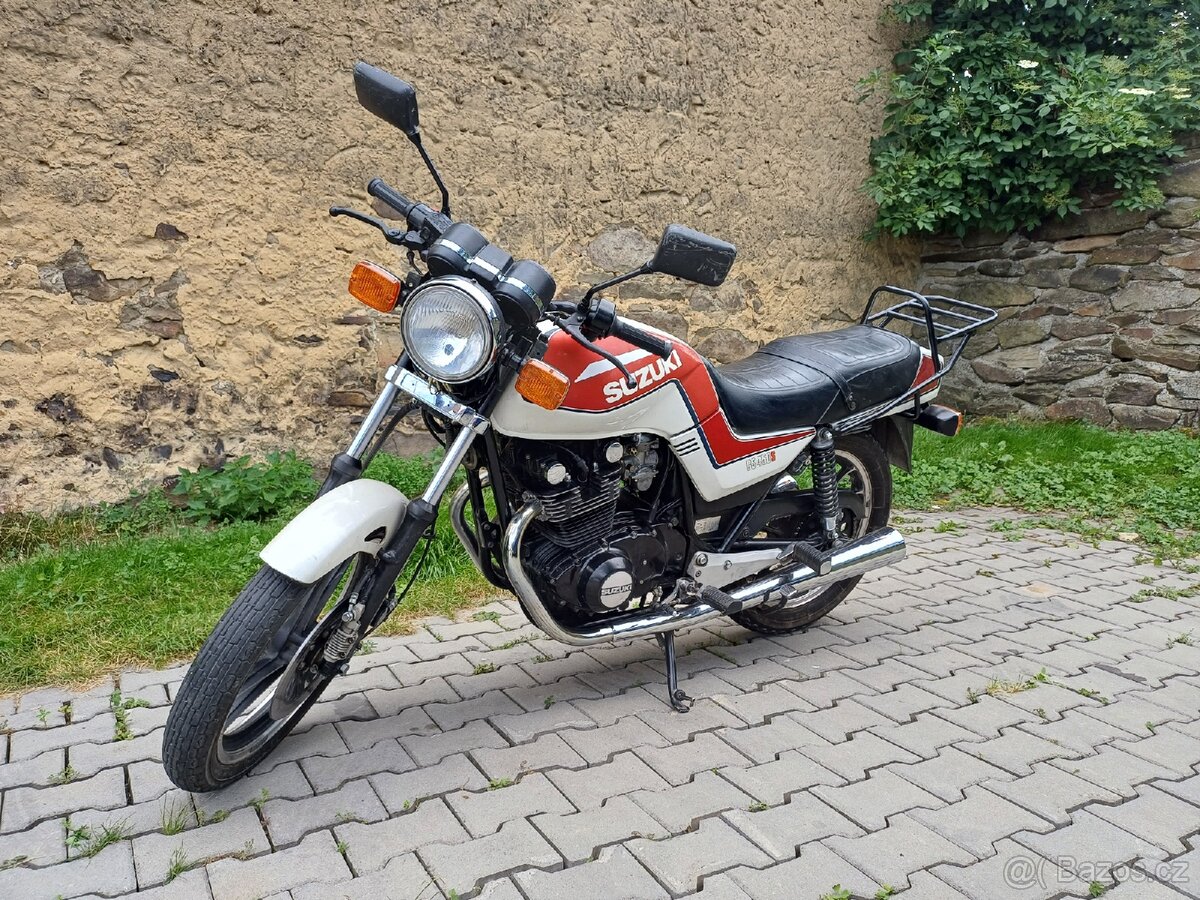 Suzuki GS 450 S