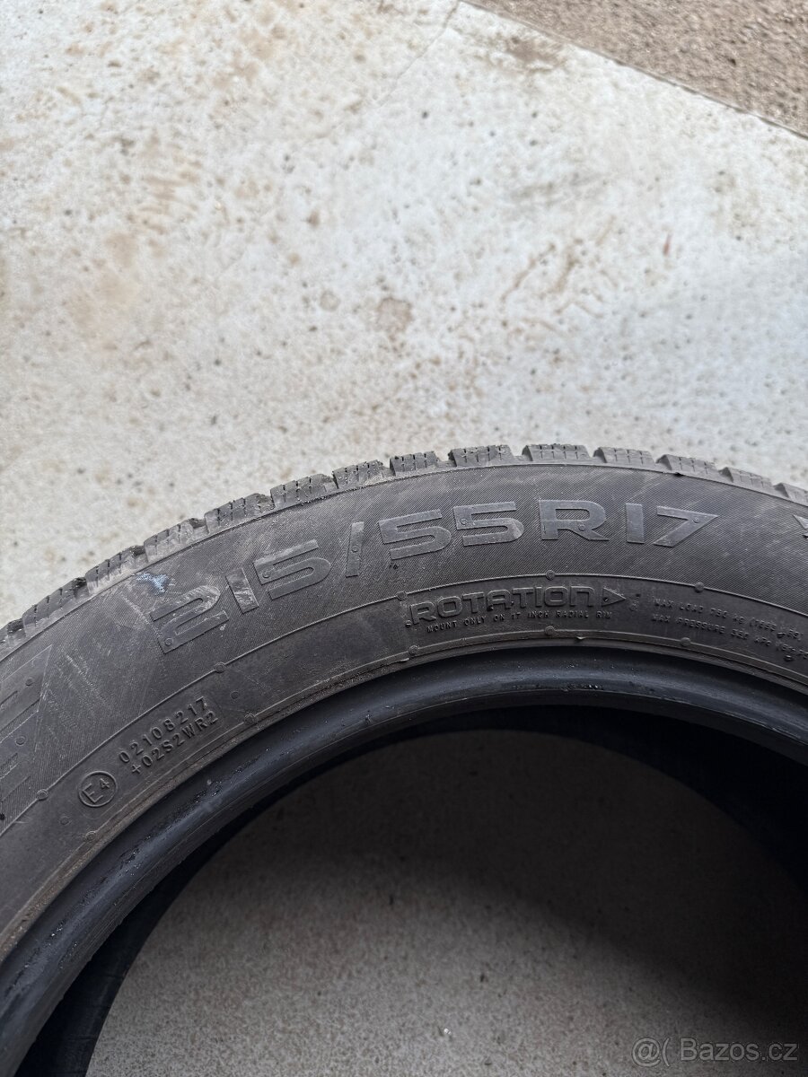 Prodám letní sadu pneumatik Bridgestone 215/55/17