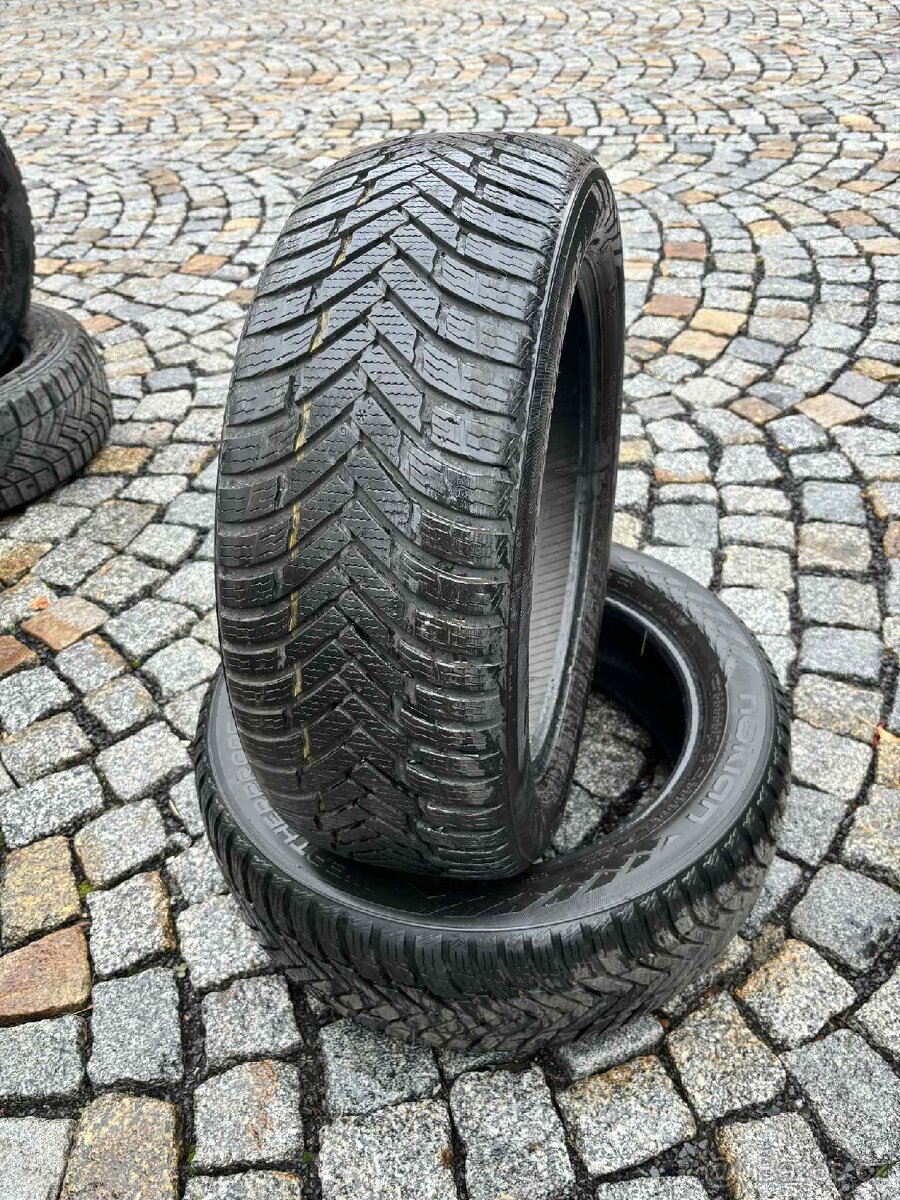 Nokian 205/55 R17 Zimní pneumatiky