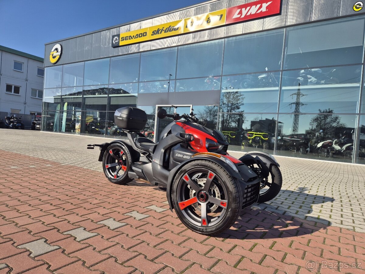 CAN-AM Ryker STD 900