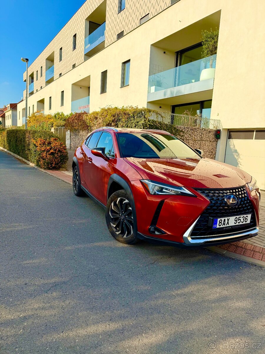 Lexus ux250h