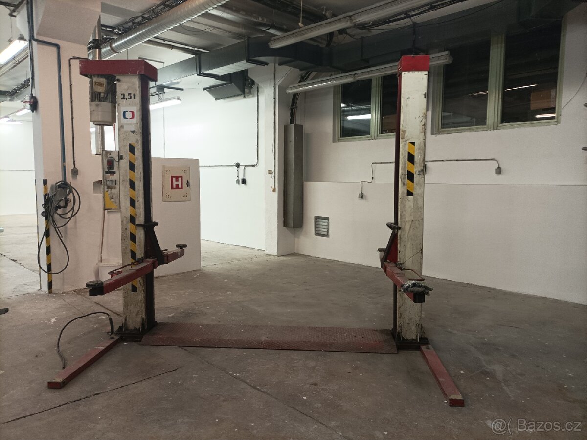 Dvousloupový zvedák-hever JCR 3 tuny