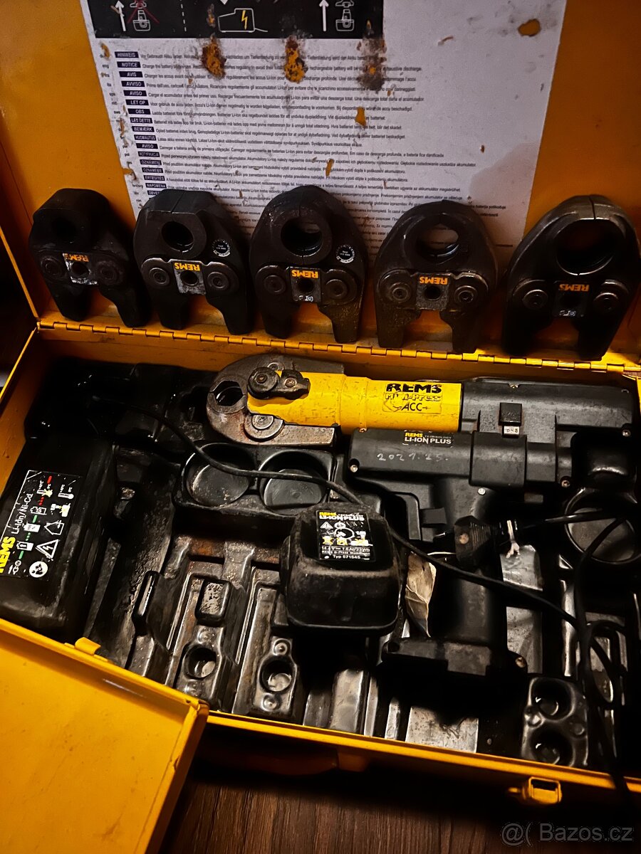 Aku lisovací kleště REMS MINIPRESS ACC 14,4V +6x ČELIST