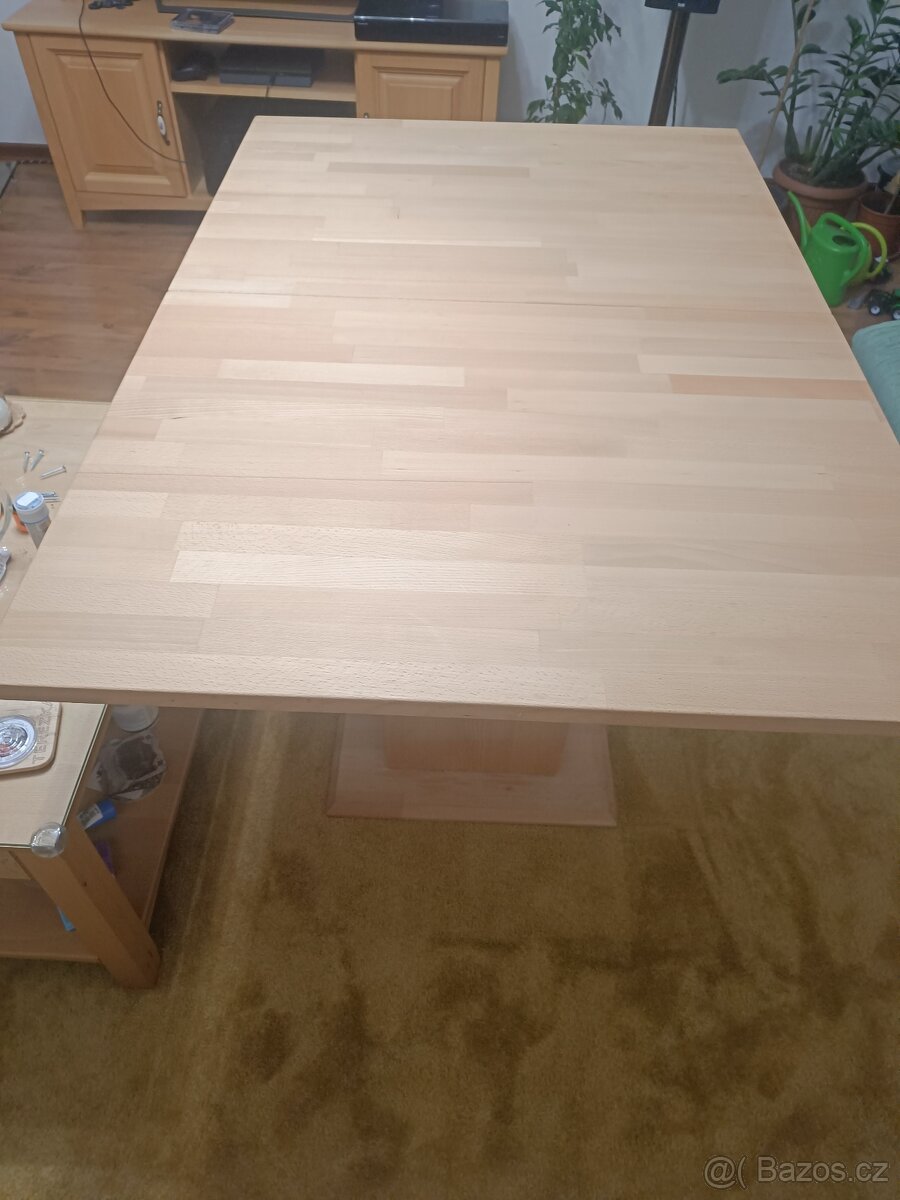 Dubový rozkládací stůl z XXX Lutz