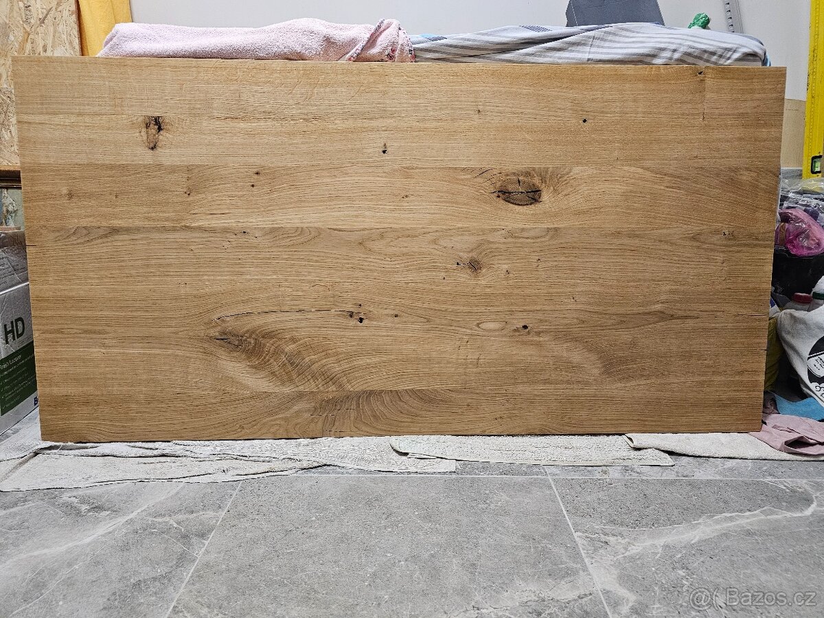Dubová deska z masivu na stůl
