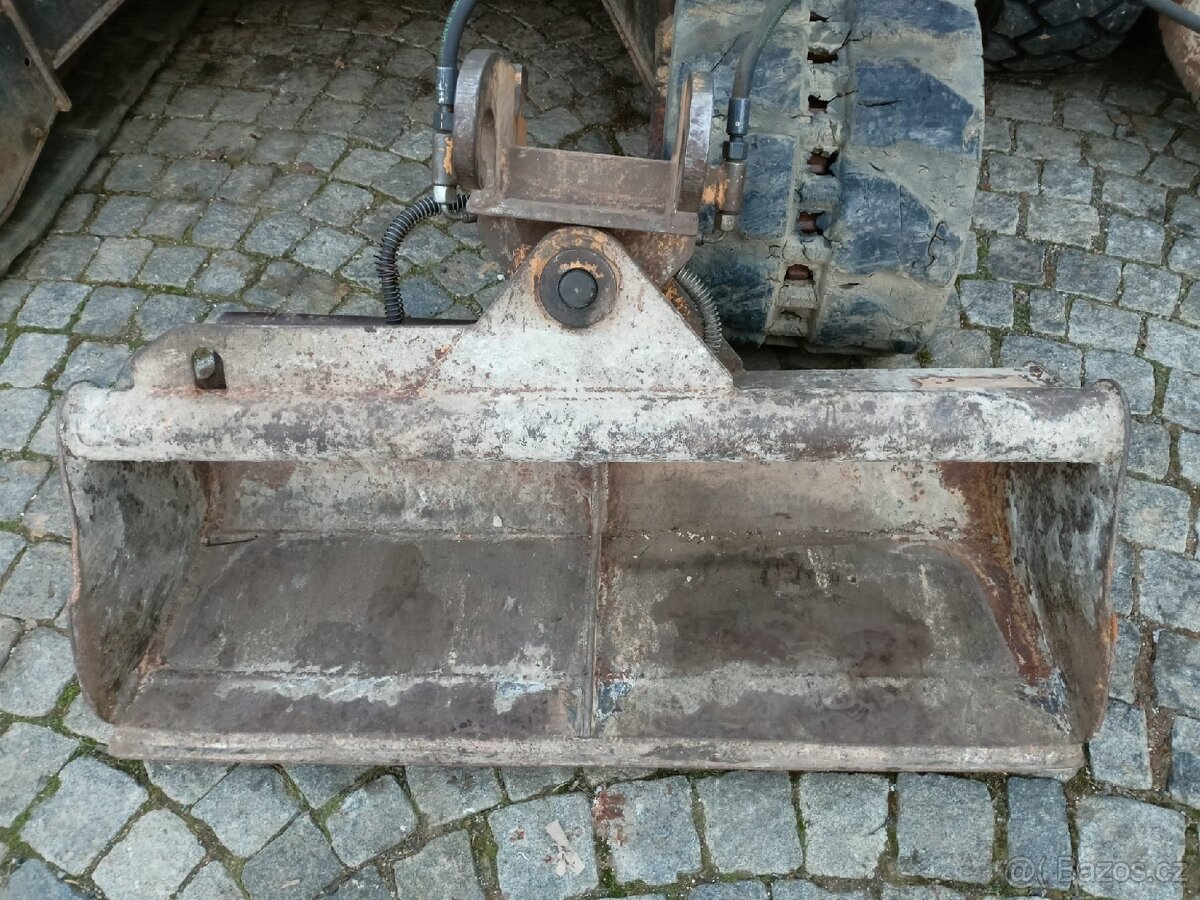 Hydraulická svahovka, lžíce, minibagr