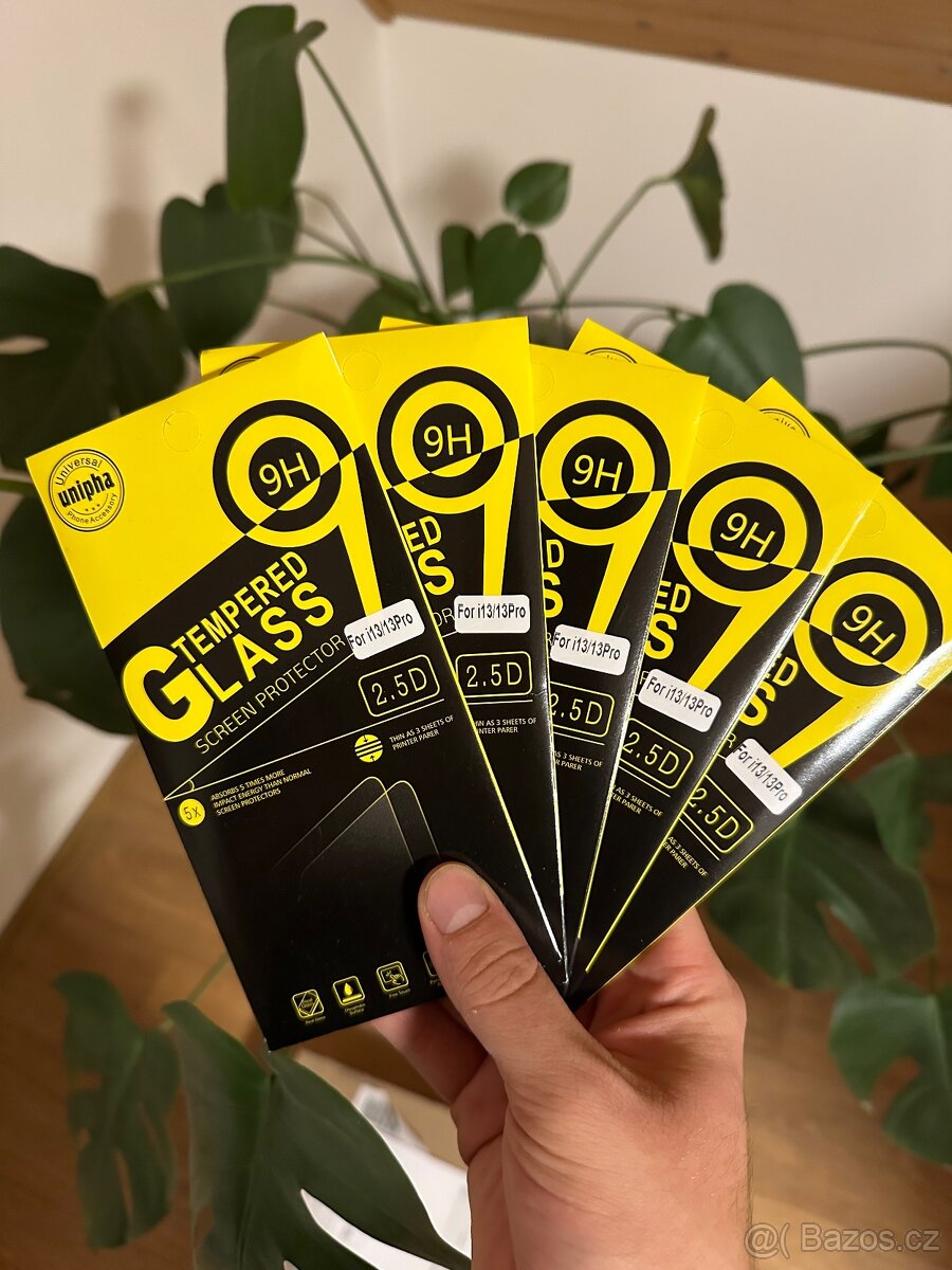 5x Ochranné sklo - iPhone 13 / 13 Pro