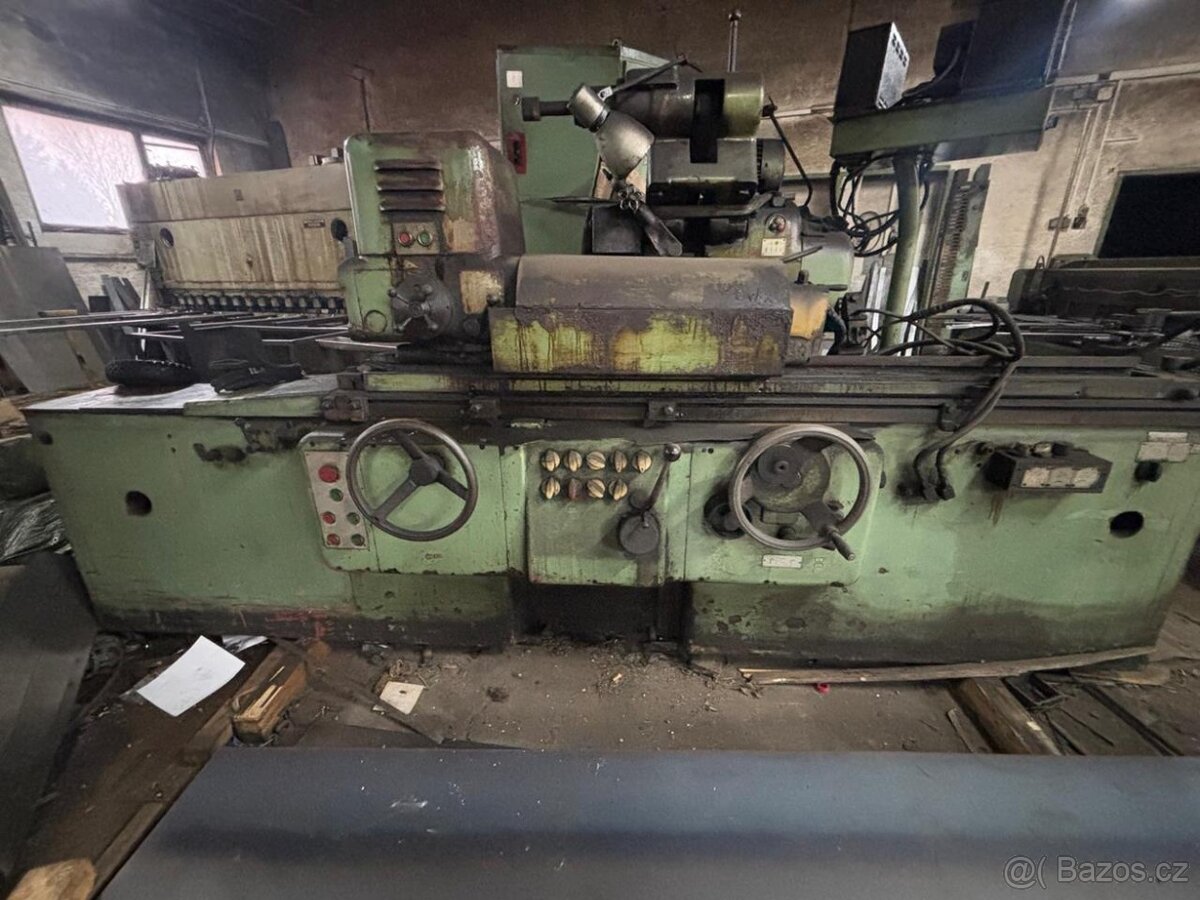 Hrotová bruska TOS BUA 31/1000 (8952)