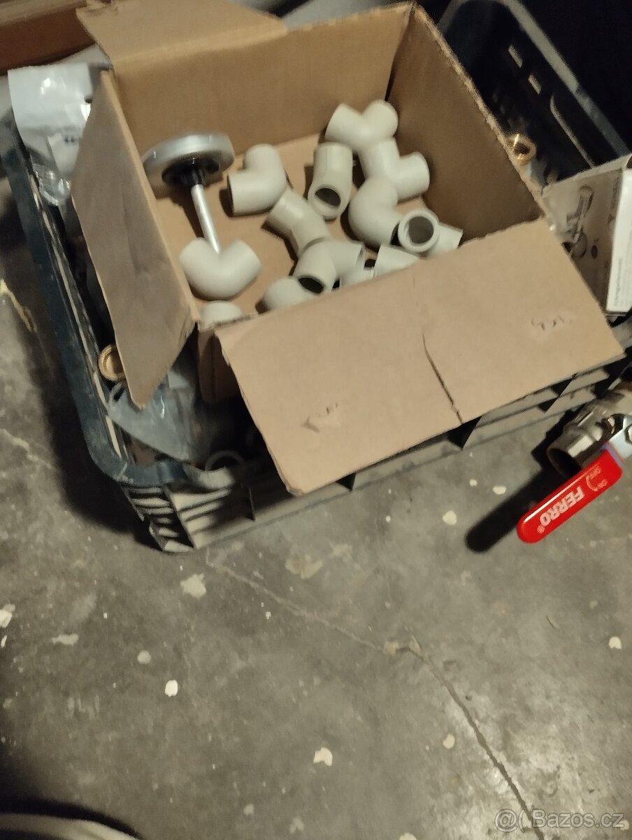 Prodám instalatérsky material