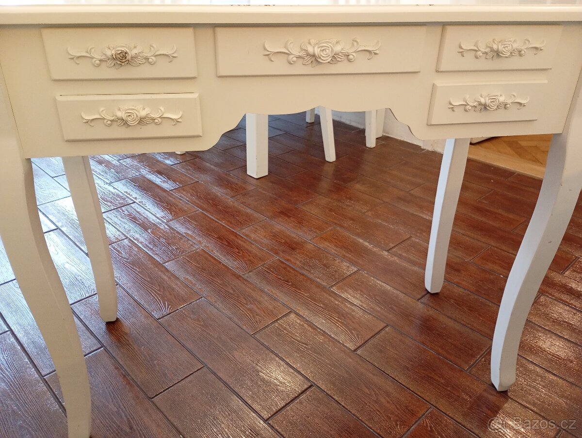 kovové ramínka - věšáky