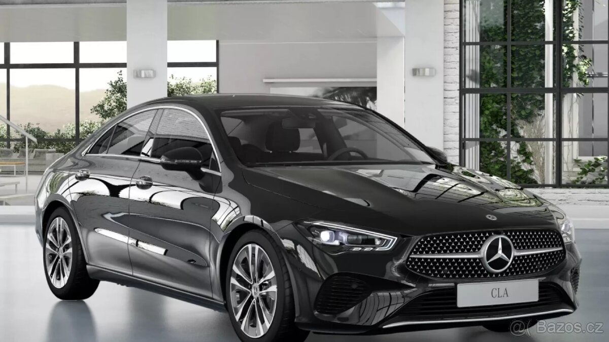 Mercedes-Benz CLA 200, Progressive na operák