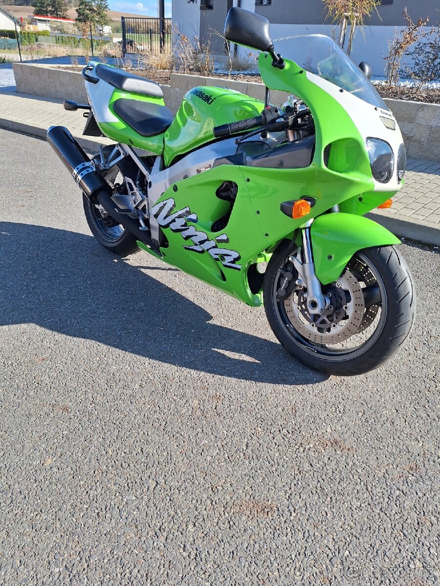 Kawasaki zx7r