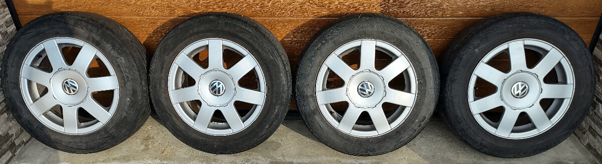 Original VW elektrony 5x112 R15