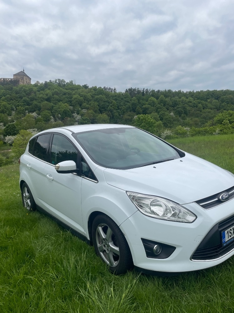 Prodej automobilu Ford C-Max kombi 1,6 diesel.