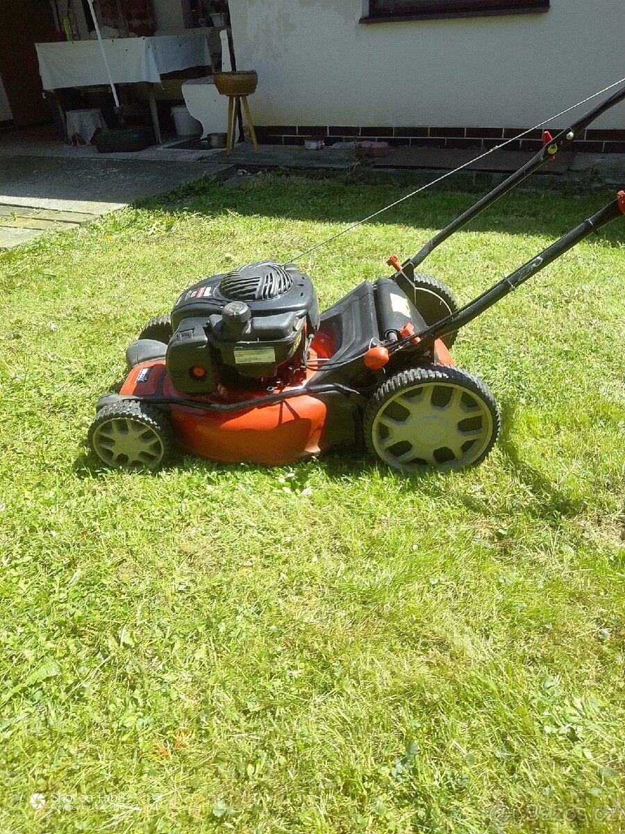 MTD s motorem Briggs & Stratton