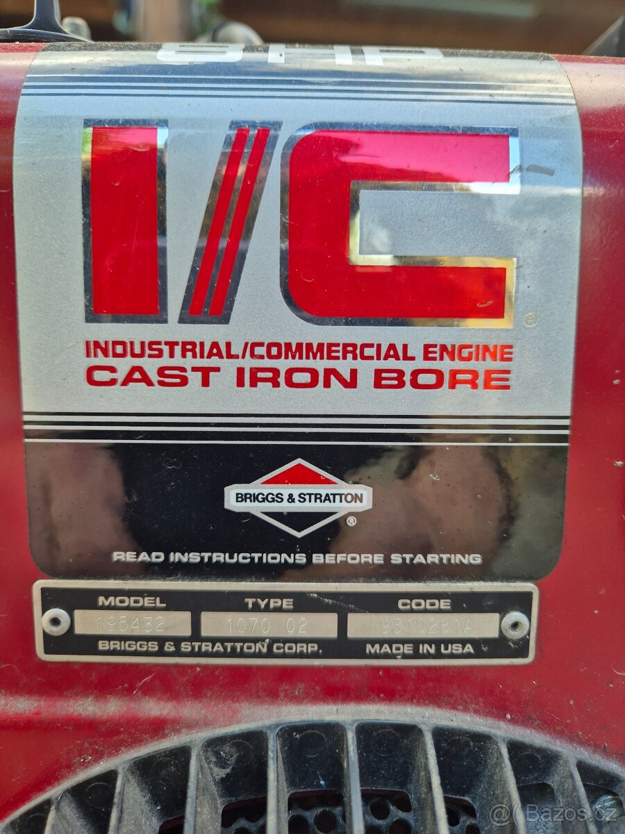 Elektrocentrála jednofázová Brigs & Stratton magnetron USA.