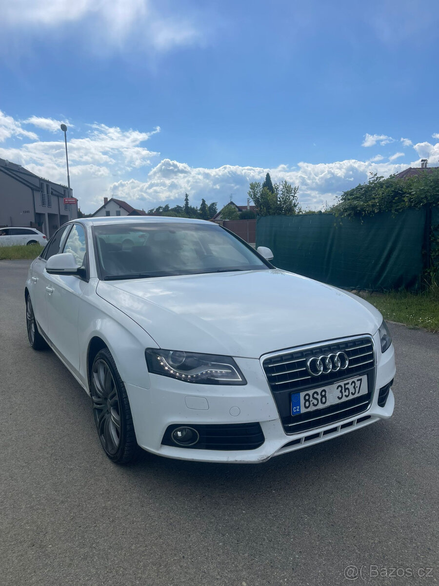 AUDI A4 2.0TDi MANUÁL