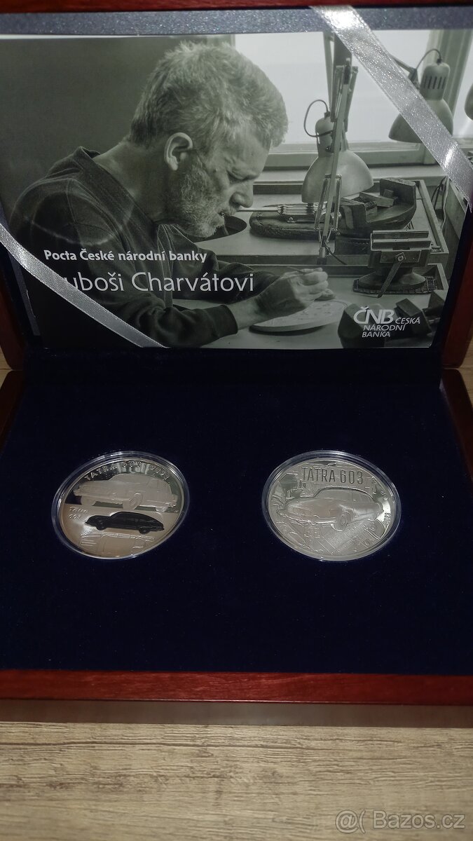 Sada mince 500 Kč a medaile Pocta ČNB Luboši Charvátovi